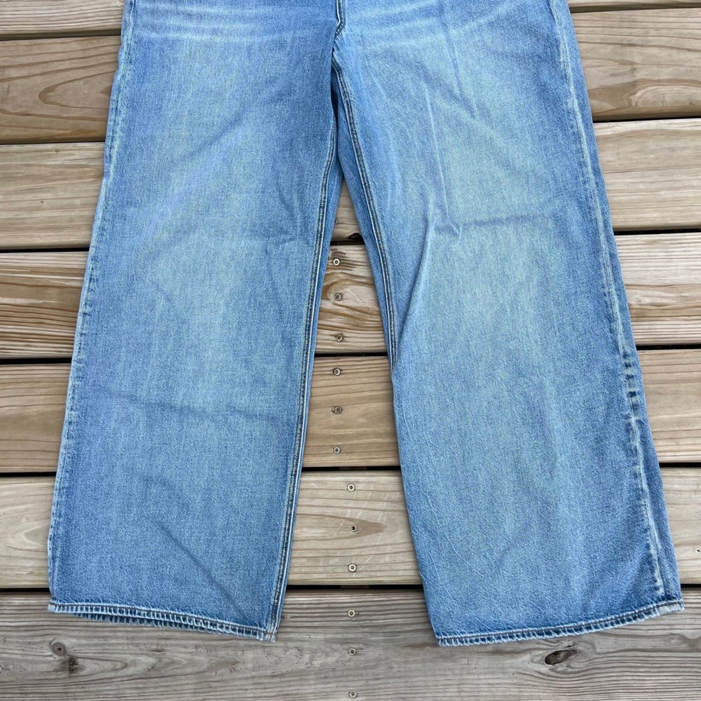 American Eagle Jeans Low Rise Skater Wide Leg Light Wash 100% Cotton Size 16 - Picture 5 of 7